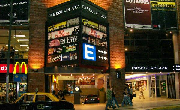Cocheras Comerciales en El Paseo La Plaza – Corrientes 1600